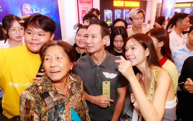 Dàn diễn viên